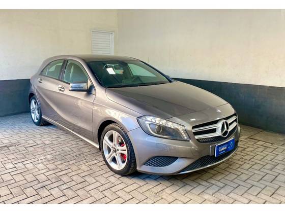 MERCEDES-BENZ A 200 1.6 TURBO 16V GASOLINA 4P AUTOMÁTICO